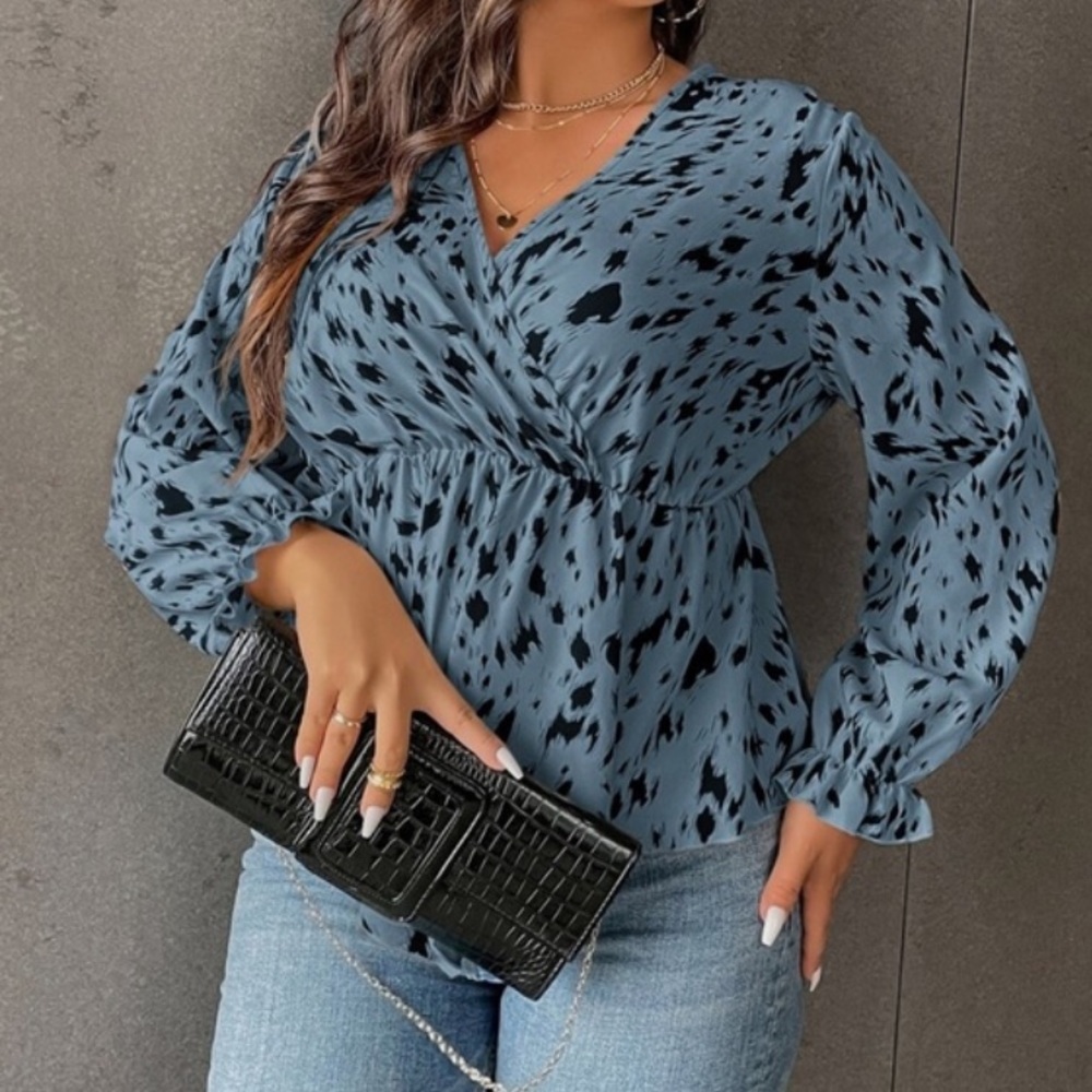 Plus Boho Cream Leopard Print Surplice Peplum Top - Picture 10 of 12